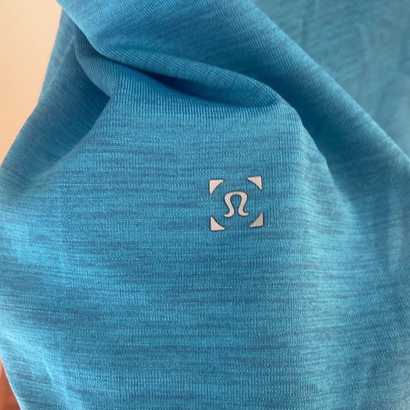 Lululemon Blue Metal Vent Tech Shirt - Picture 4 of 5